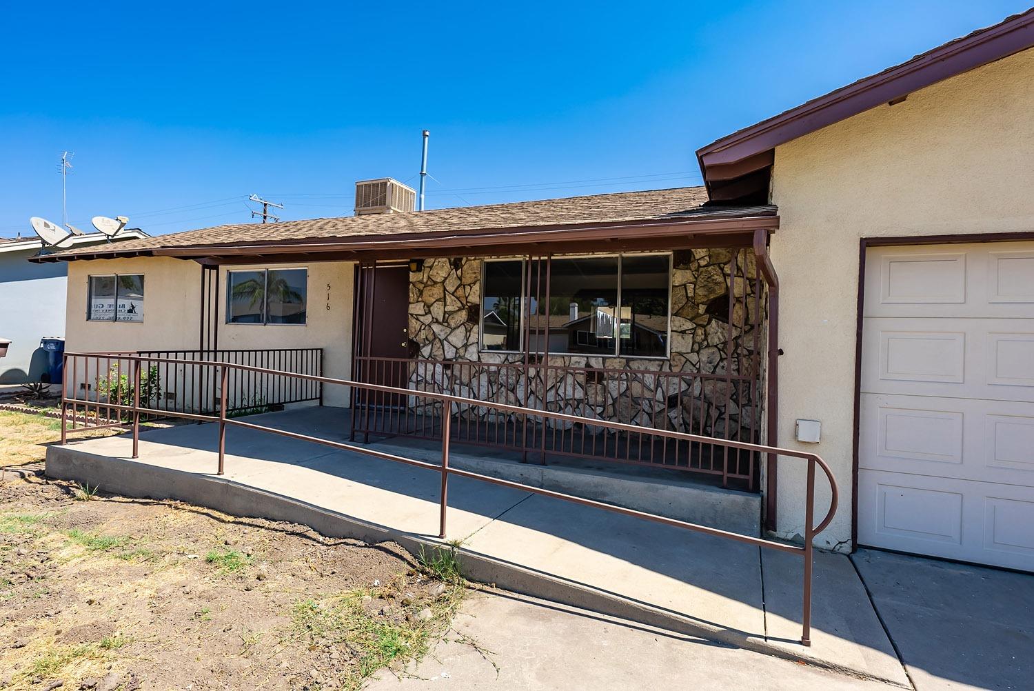 516 Gemini Street Tulare, CA 93274 - Photo 4 of 25