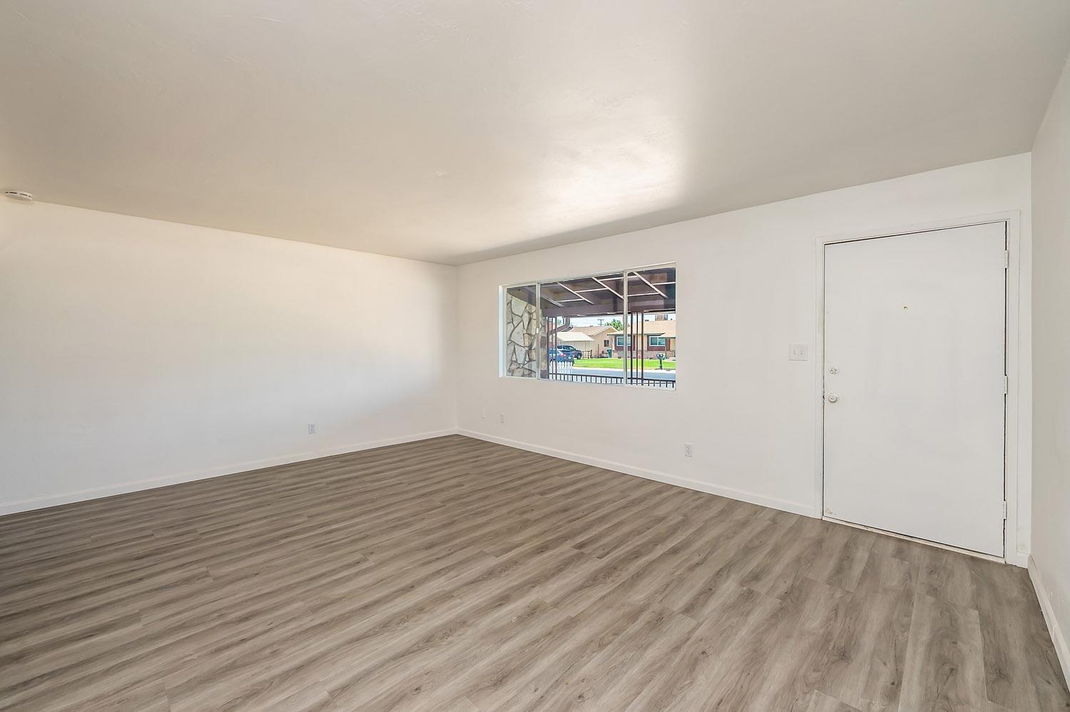 516 Gemini Street Tulare, CA 93274 - Photo 6 of 25