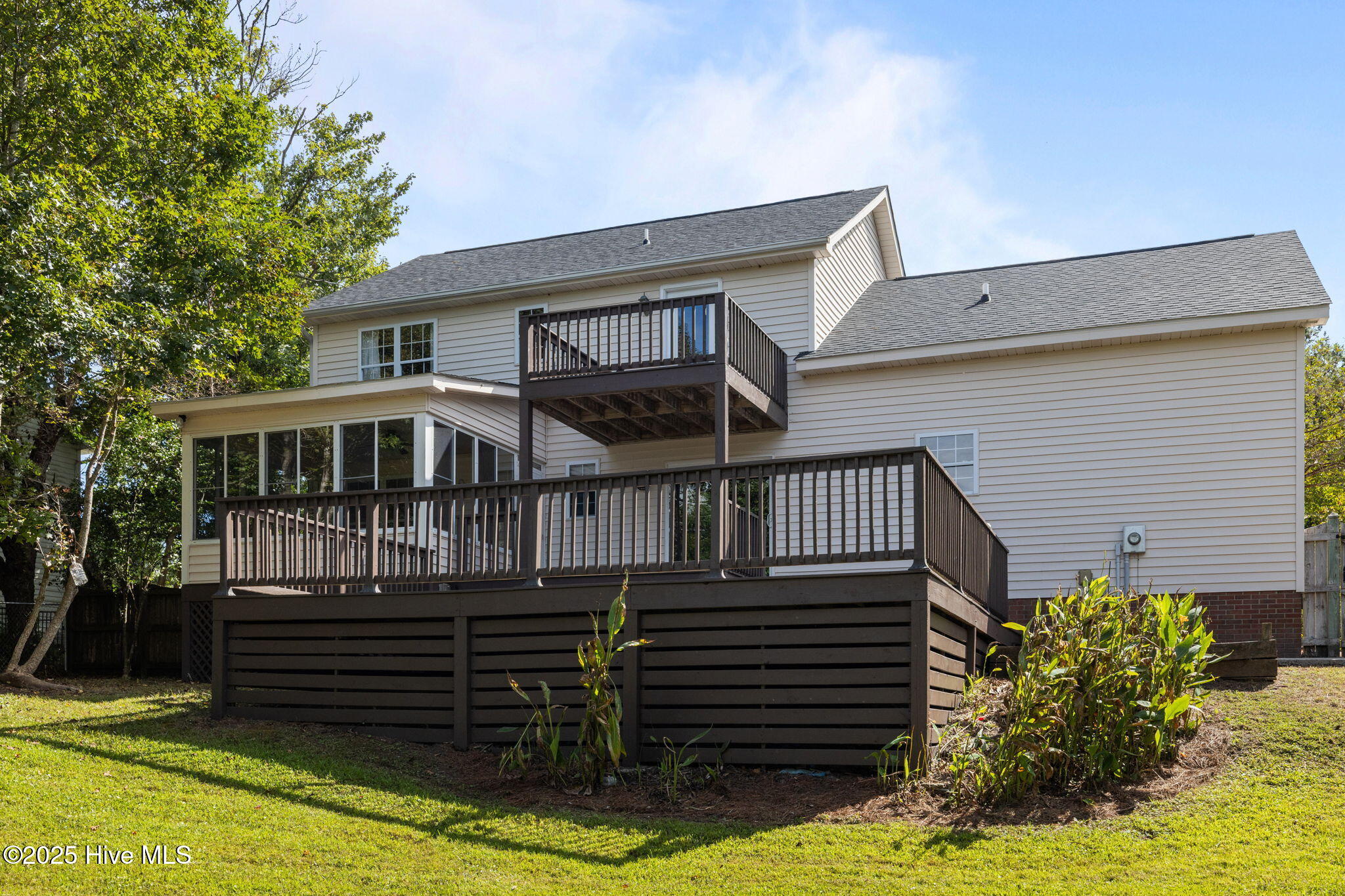 906 Ridge Water Boulevard Morehead City, NC 28557 - Photo 42 of 56 Back Deck