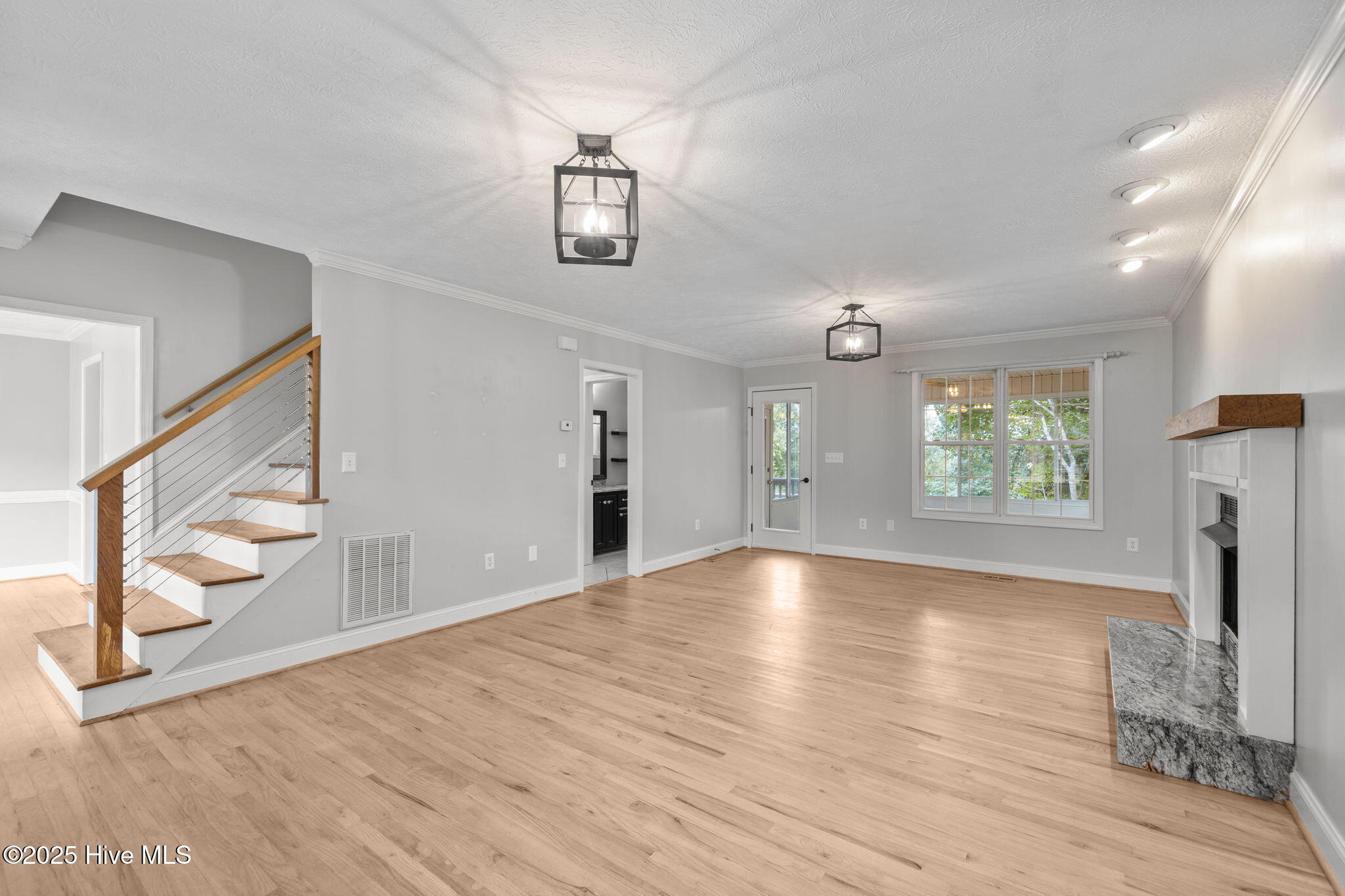 906 Ridge Water Boulevard Morehead City, NC 28557 - Photo 5 of 56 Living Room