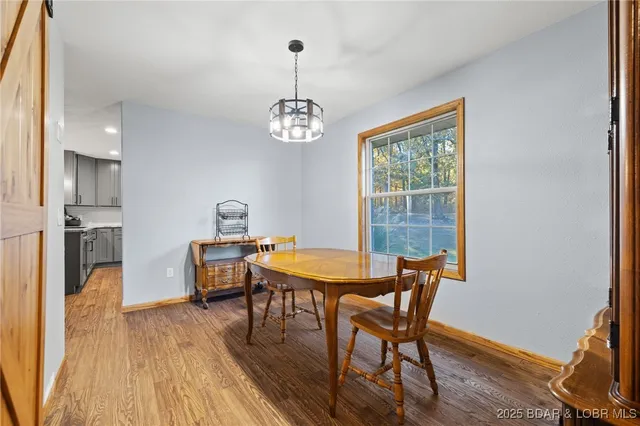 $649,750 | 432 Pardon Road, Marionville, MO 65705