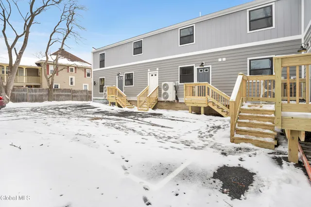 $2,875 | 103 East High Street, Unit 2, Ballston Spa, NY 12020