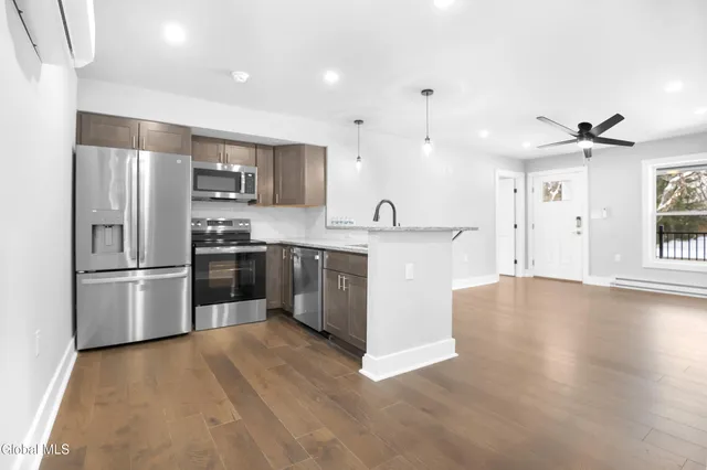 $2,875 | 103 East High Street, Unit 2, Ballston Spa, NY 12020