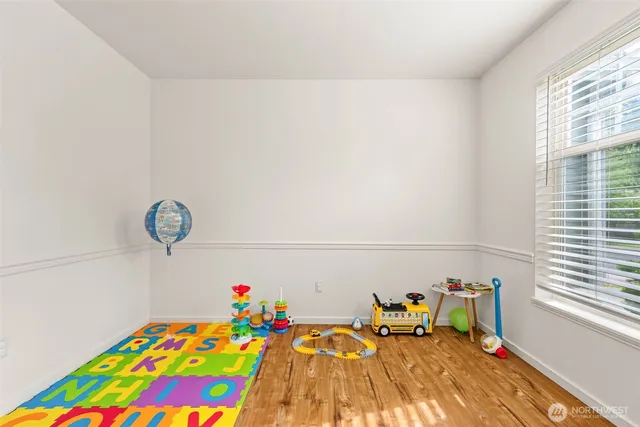 $550,000 | 16503 133rd Avenue East, Puyallup, WA 98374