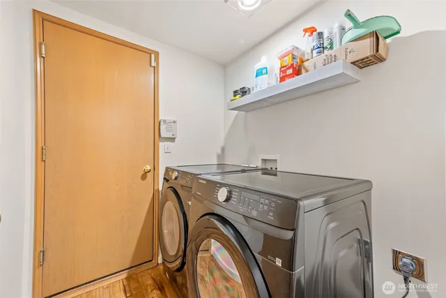 $550,000 | 16503 133rd Avenue East, Puyallup, WA 98374