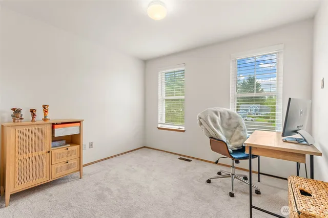 $550,000 | 16503 133rd Avenue East, Puyallup, WA 98374