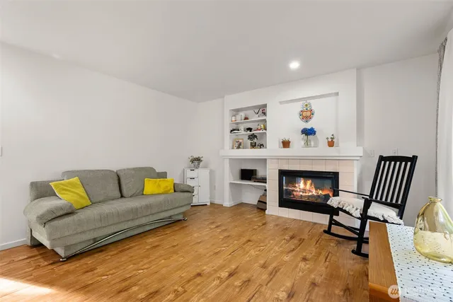 $550,000 | 16503 133rd Avenue East, Puyallup, WA 98374