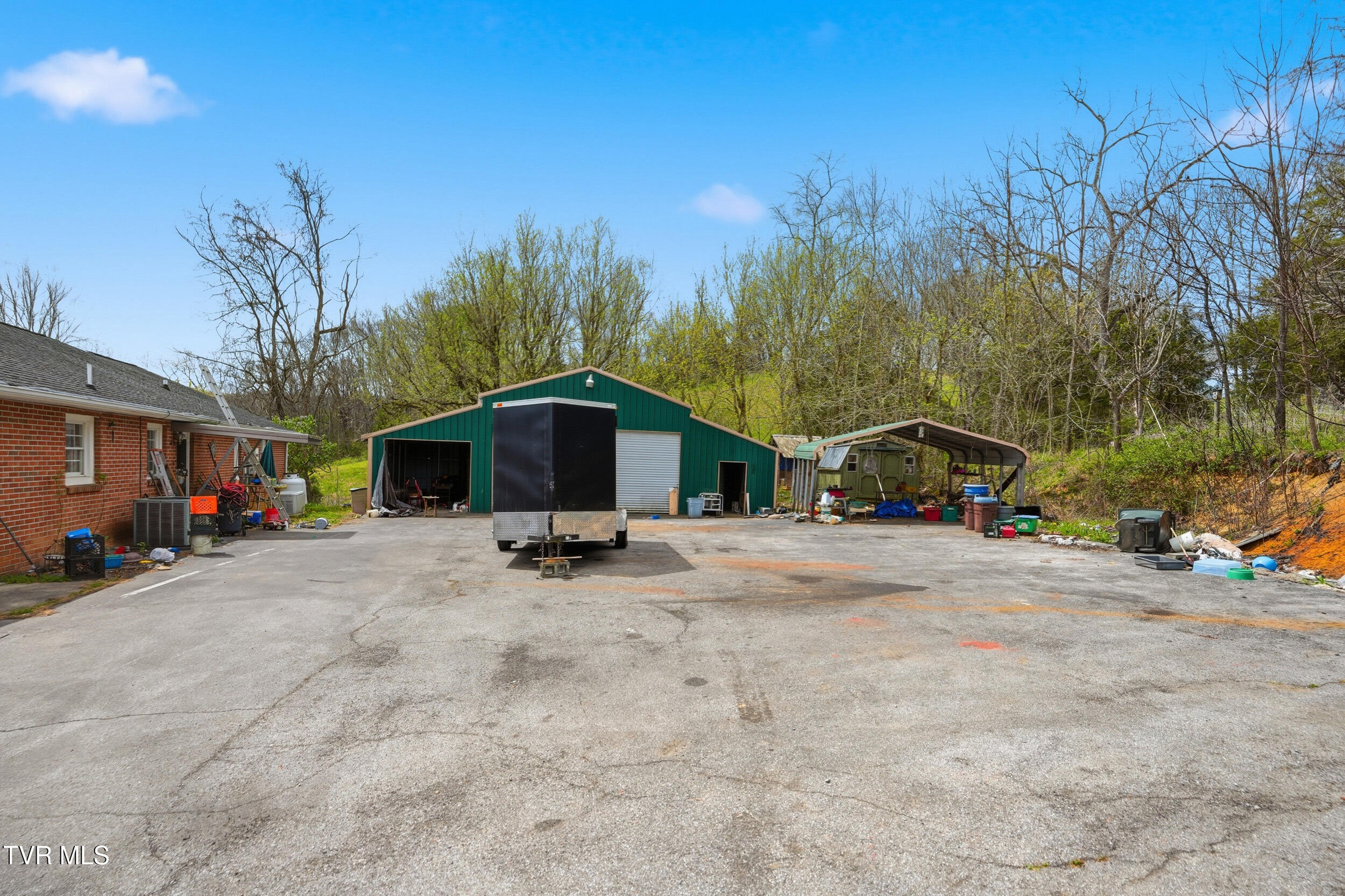 20180 Monroe Road Damascus, VA 24236 - Photo 25 of 43 25_20180 monroe rd-38