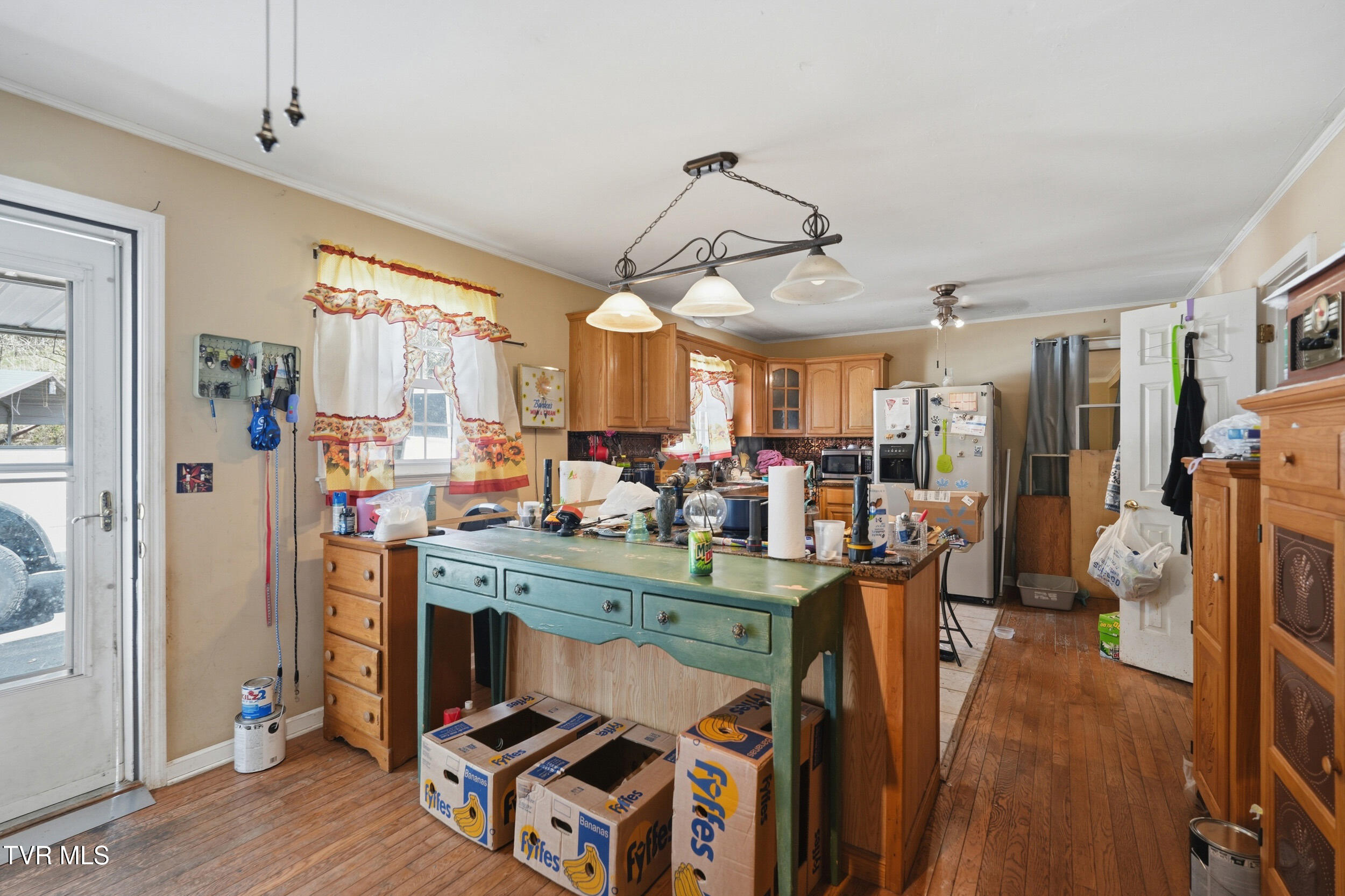 20180 Monroe Road Damascus, VA 24236 - Photo 9 of 43 9_20180 monroe rd-11