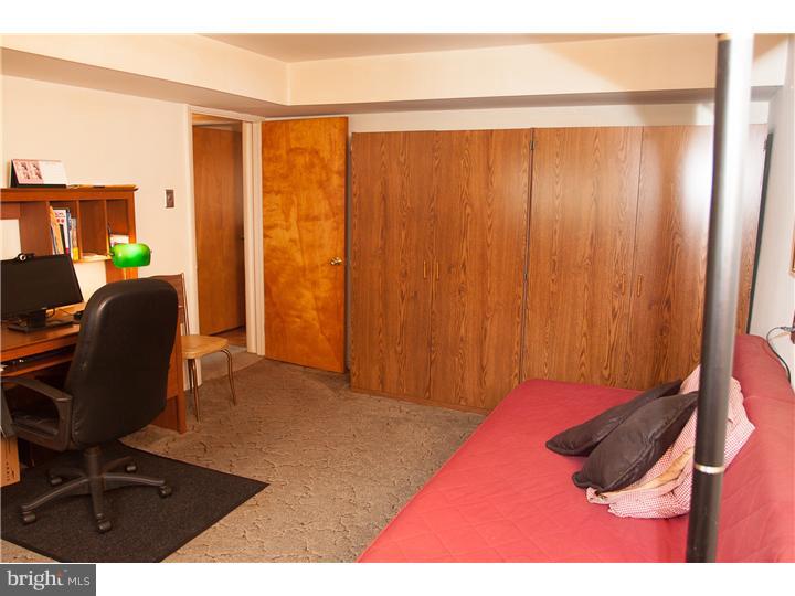441 Meadowcroft Road Woodbury, NJ 08096 - Photo 19 of 25 Bedroom 4