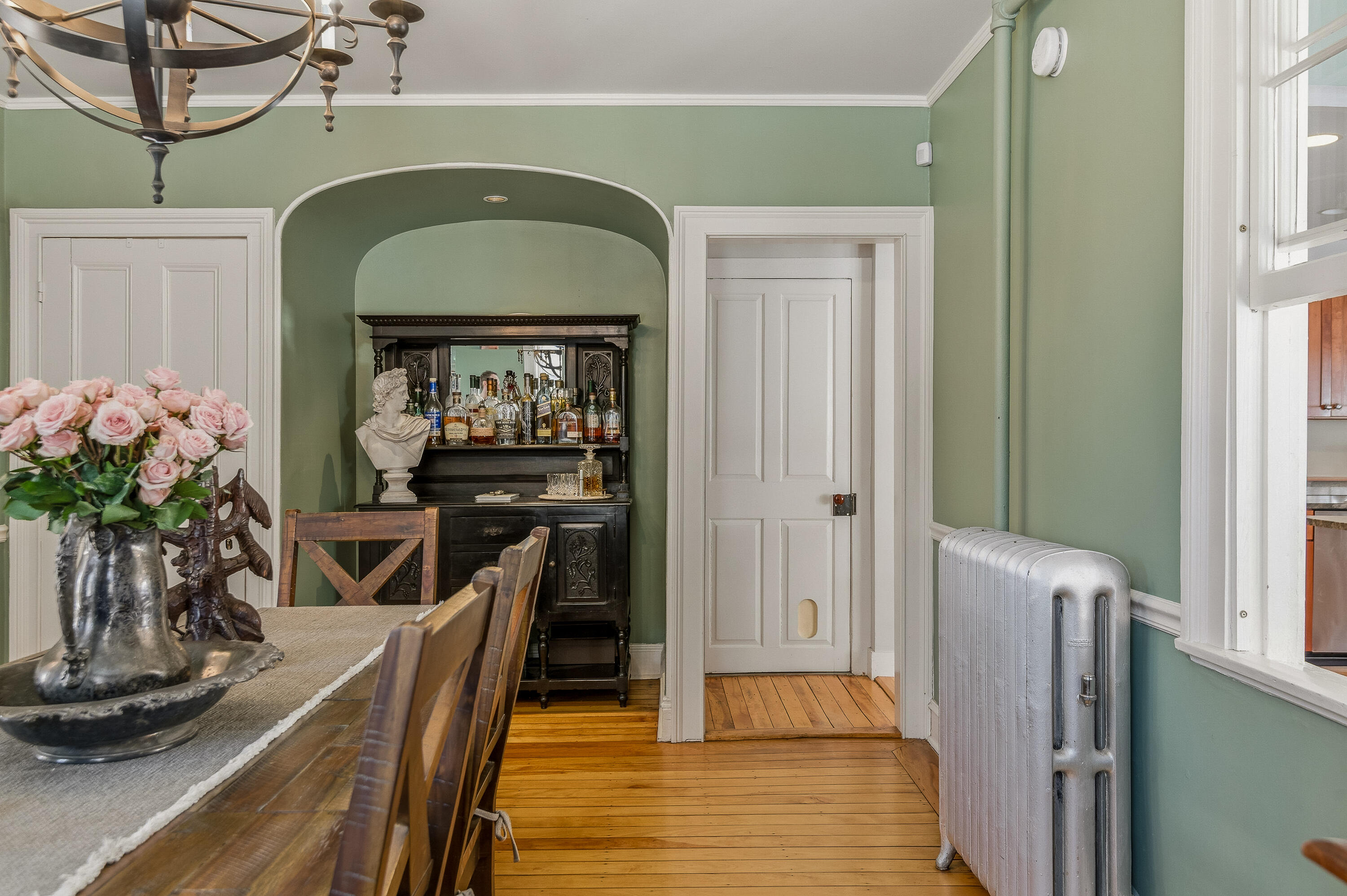 387 Danforth Street, Unit 1 Portland, ME 04102 - Photo 16 of 42 22_387 Danforth St Unit 1_MorneauStudios