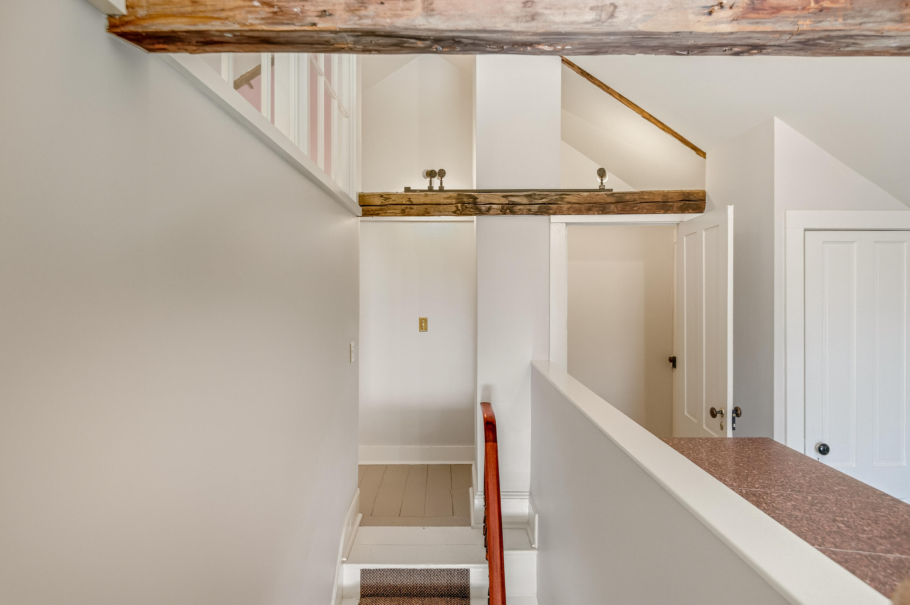 387 Danforth Street, Unit 1 Portland, ME 04102 - Photo 37 of 42 48_387 Danforth St Unit 1_MorneauStudios