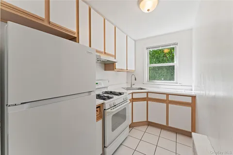 $150,000 | 44 Winchester Avenue, Unit 1B, Yonkers, NY 10710