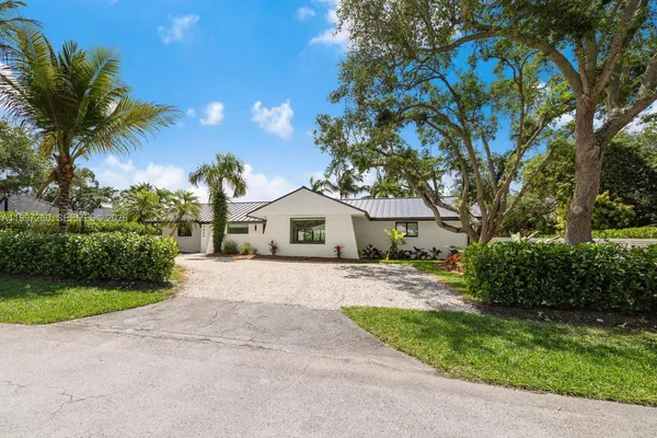 $1,399,000 | 7864 Southwest 179th Terrace, Palmetto Bay, FL 33157