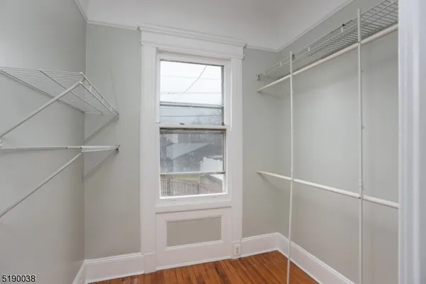 $2,600 | 31 Cloverhill Place, Unit 1, Montclair, NJ 07042