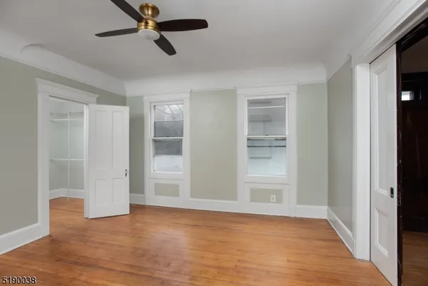 $2,600 | 31 Cloverhill Place, Unit 1, Montclair, NJ 07042