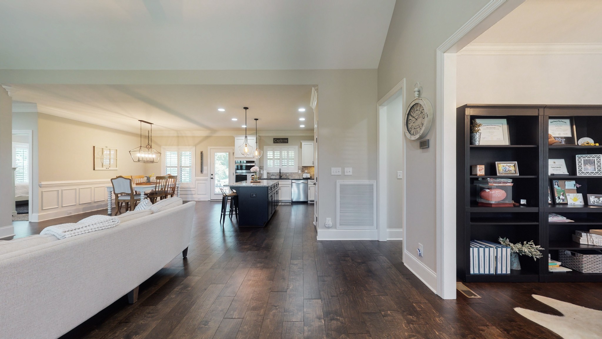 3908 Old Murfreesboro Road West Lebanon, TN 37090 - Photo 14 of 33 a view of a living room kitchen and a wooden floor