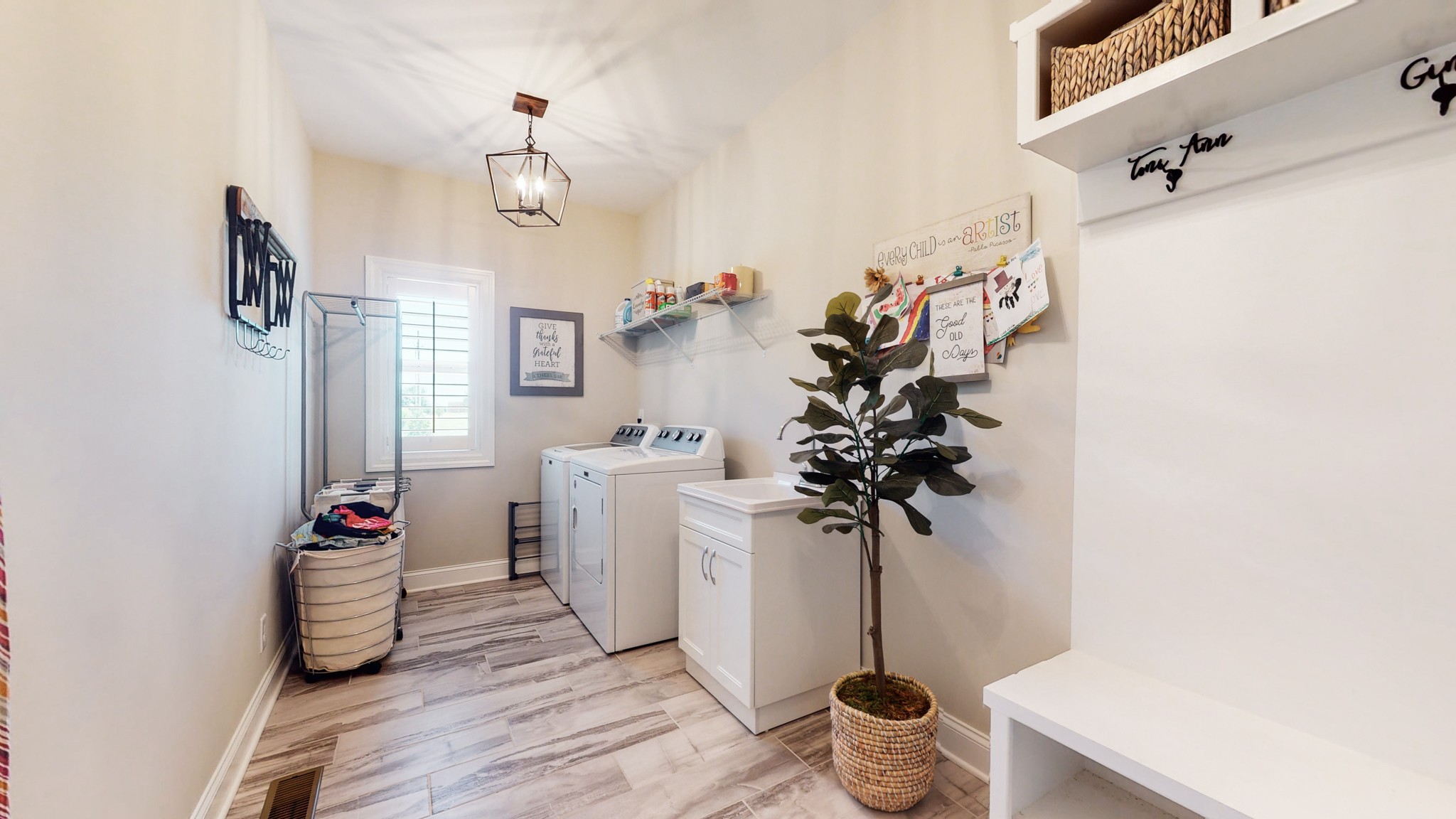 3908 Old Murfreesboro Road West Lebanon, TN 37090 - Photo 23 of 33 a bathroom with a sink and a potted plant