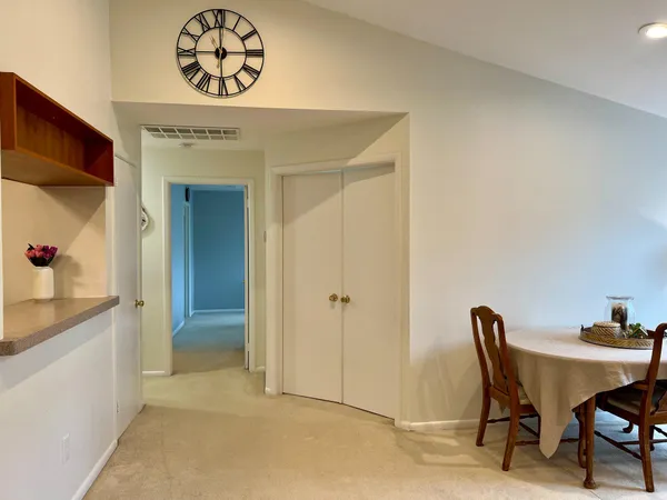 $2,300 | 111 Worlidge Court, Unit 12, Princeton, NJ 08540