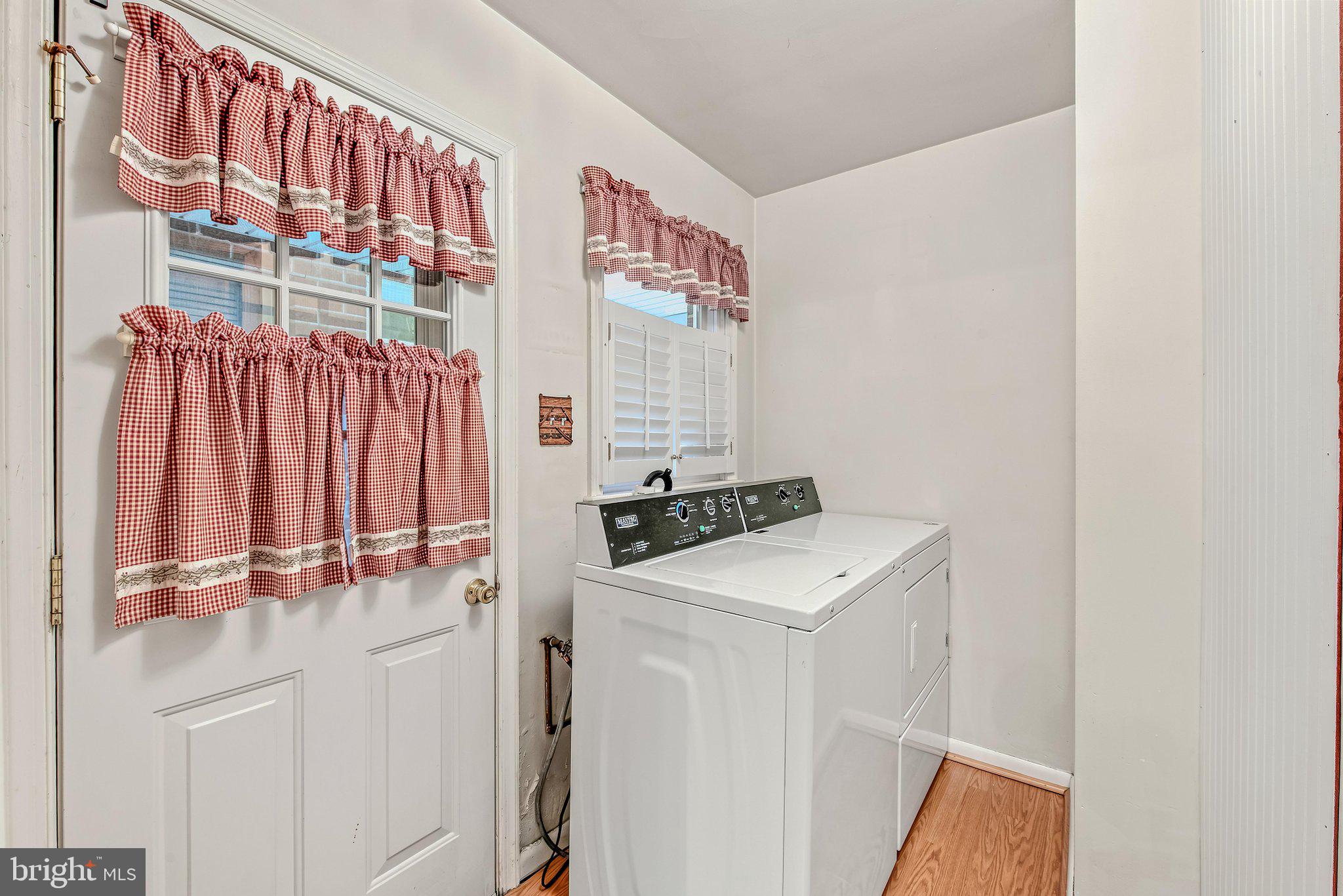504 North Mildred Street Ranson, WV 25438 - Photo 27 of 49 Laundry