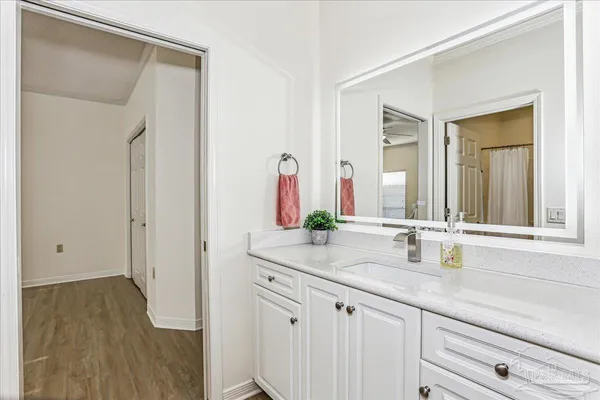 $435,000 | 4118 Oak Pointe Drive, Gulf Breeze, FL 32563