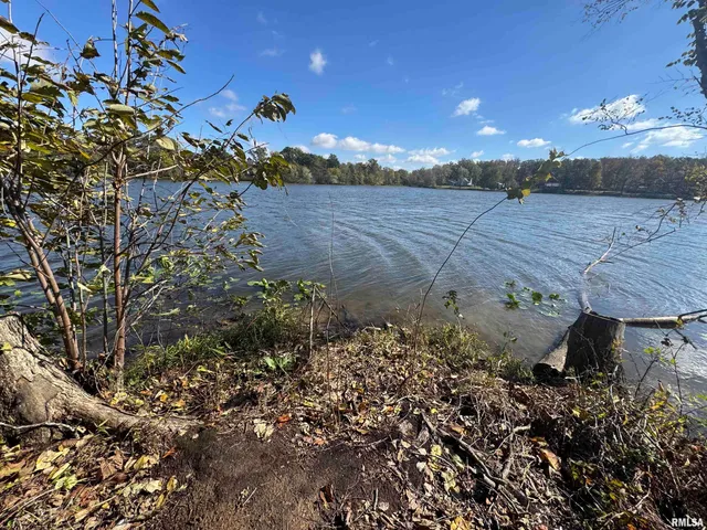 $259,900 | 3526 Kendale Acres Road, Tamaroa, IL 62888