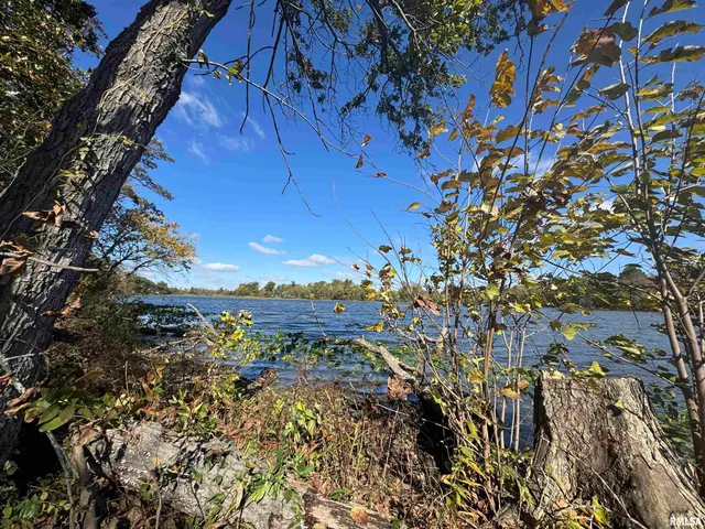 $259,900 | 3526 Kendale Acres Road, Tamaroa, IL 62888