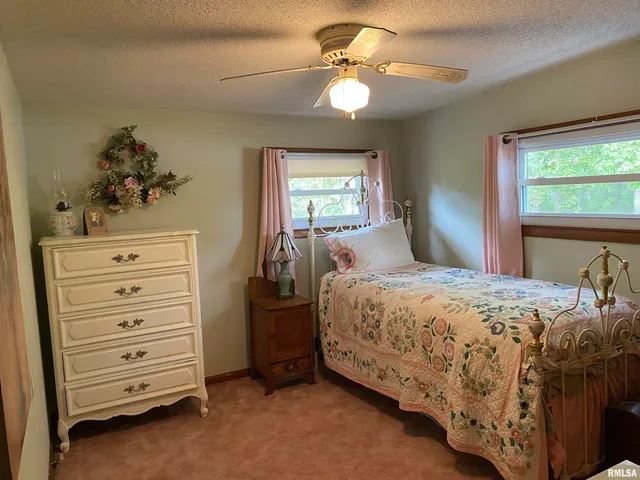 $259,900 | 3526 Kendale Acres Road, Tamaroa, IL 62888