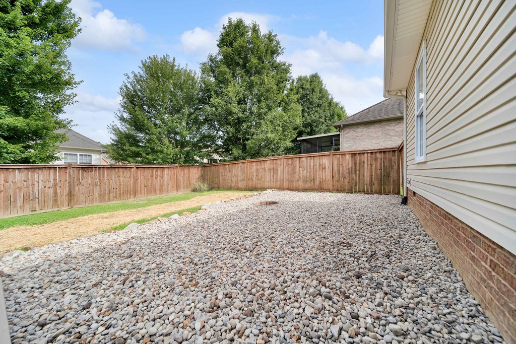 165 Foxrun Springfield, TN 37172 - Photo 46 of 62 a view of a backyard
