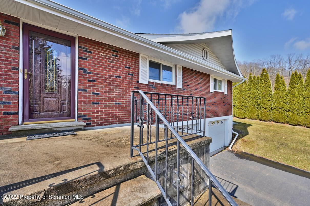 2738 Ransom Road Clarks Summit, PA 18411 - Photo 4 of 52 Gallery Image 4