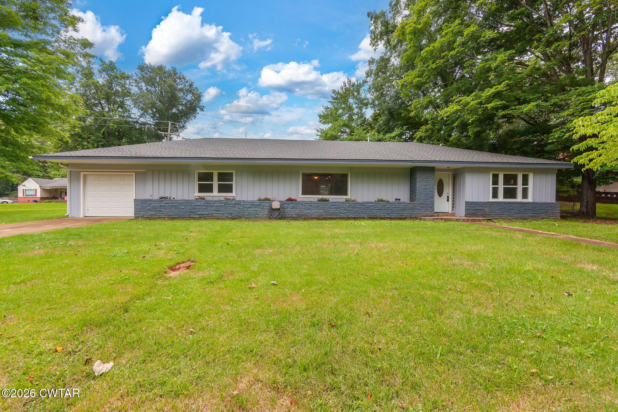1422 Westover Road Jackson, TN 38301 - Photo 2 of 31 Completed-2