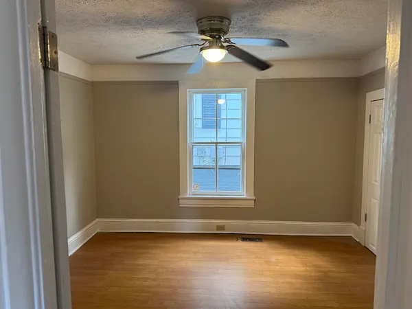 $1,050 | 437 Gay Street, Danville, VA 24541