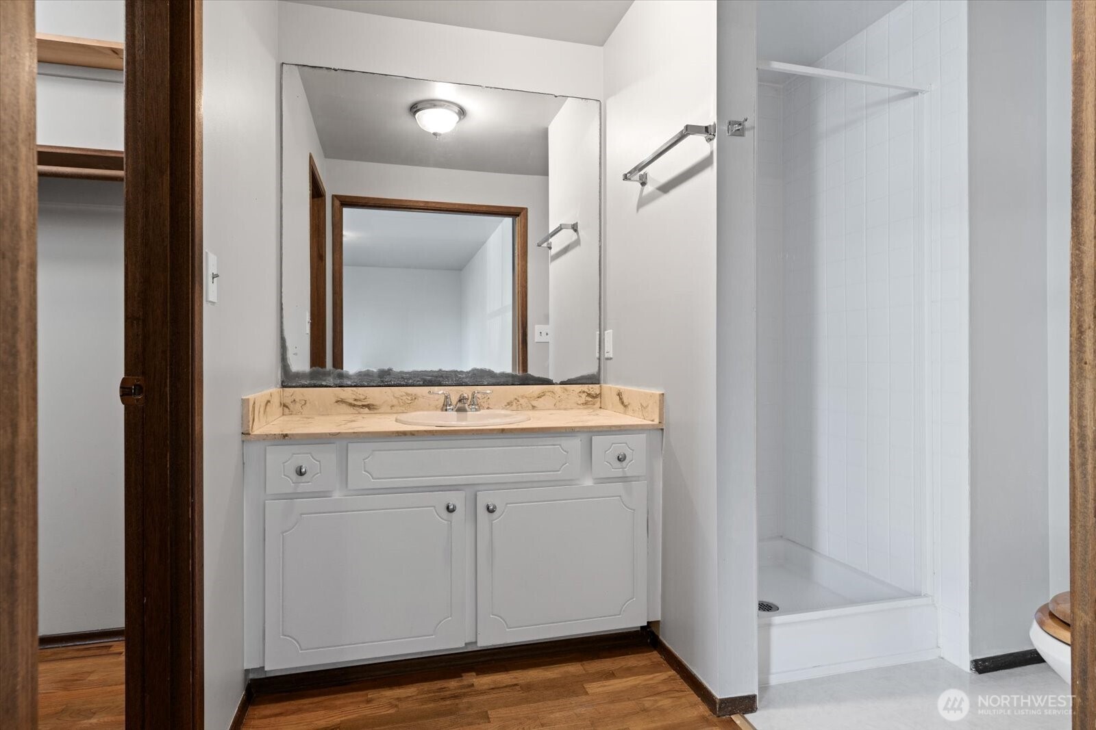 10523 Northeast 197th Street Bothell, WA 98011 - Photo 26 of 40