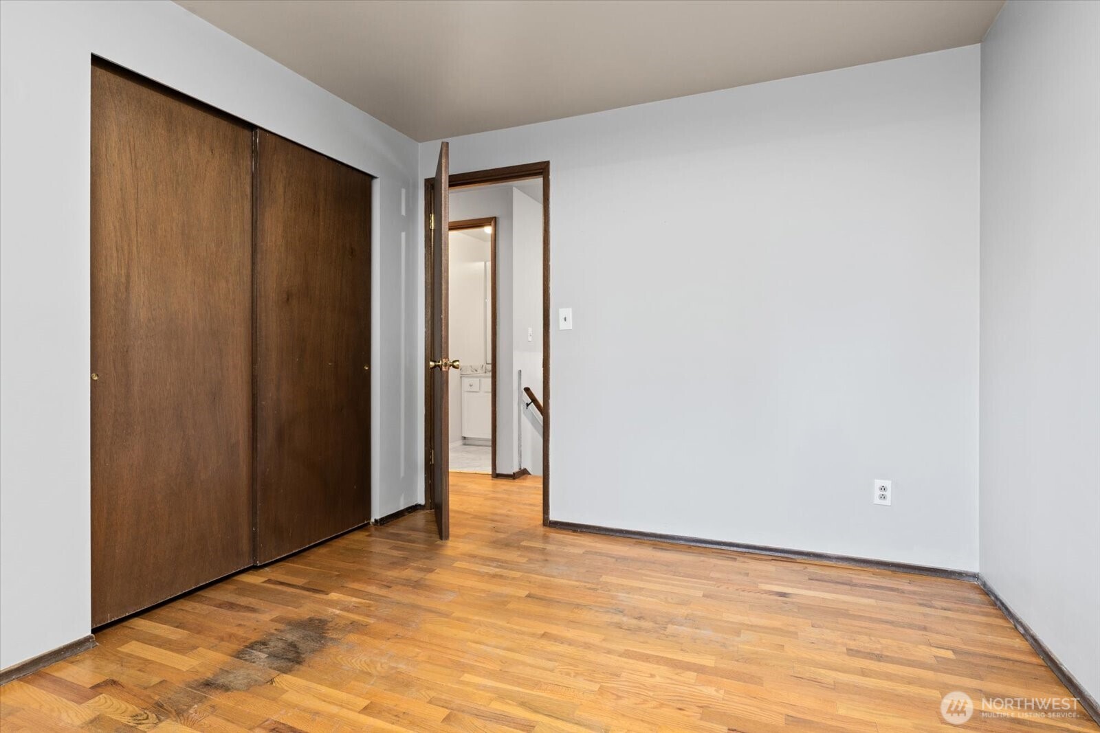 10523 Northeast 197th Street Bothell, WA 98011 - Photo 33 of 40