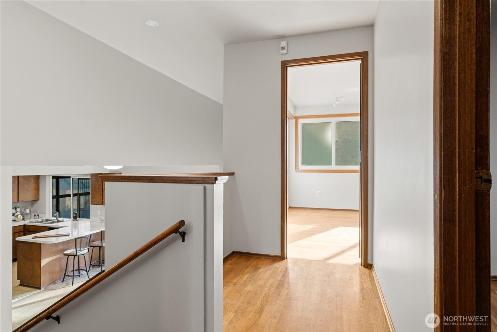 10523 Northeast 197th Street Bothell, WA 98011 - Photo 38 of 40