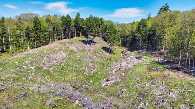 $229,900 | 149 Old County Road, Plainfield, NH 03781