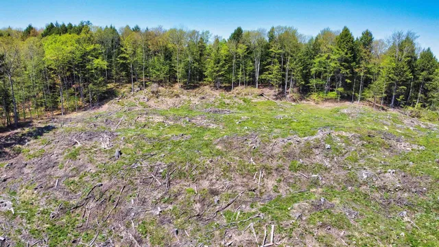 $229,900 | 149 Old County Road, Plainfield, NH 03781