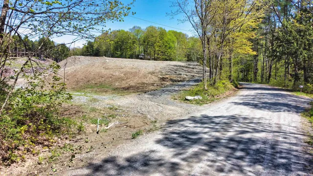 $229,900 | 149 Old County Road, Plainfield, NH 03781