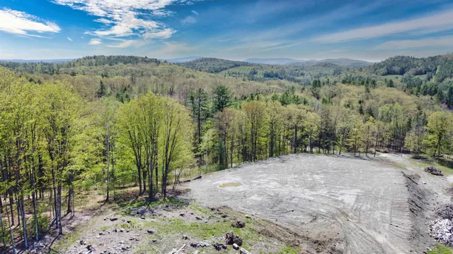 $229,900 | 149 Old County Road, Plainfield, NH 03781