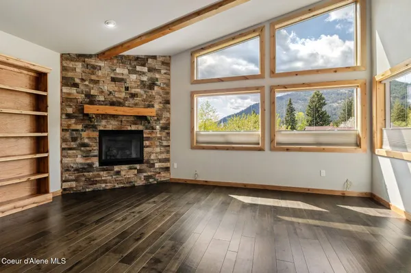 $799,000 | 4110 Burns Court, Sandpoint, ID 83864