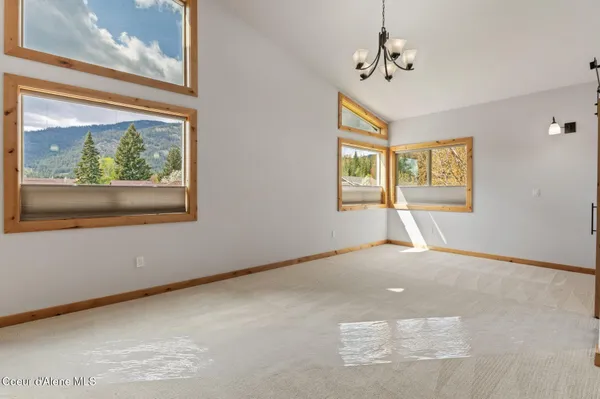 $799,000 | 4110 Burns Court, Sandpoint, ID 83864