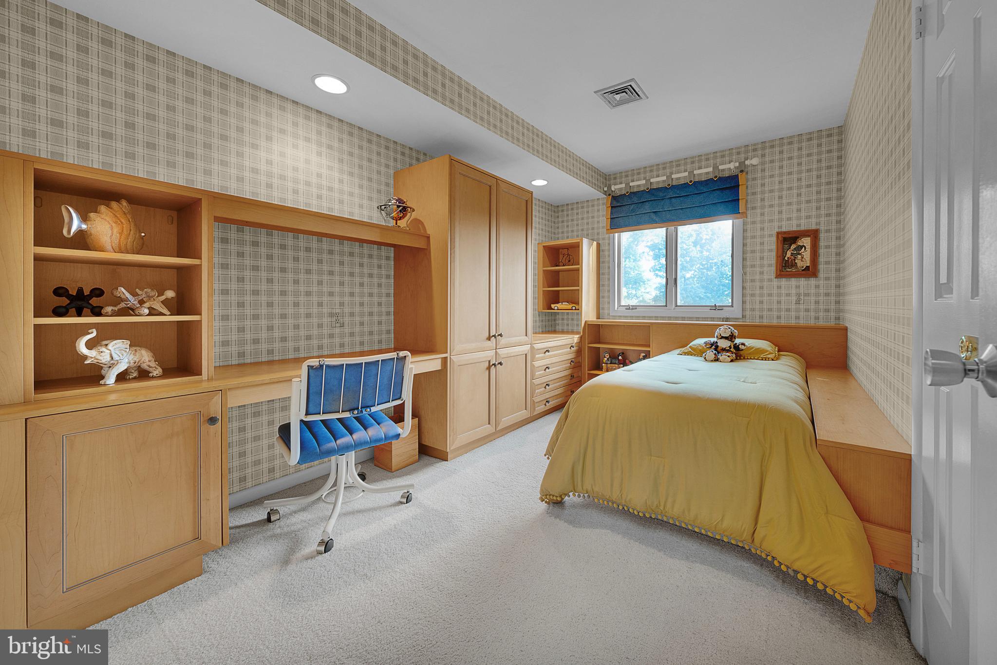 1233 Keisel Lane Ambler, PA 19002 - Photo 32 of 46 Bedroom #4