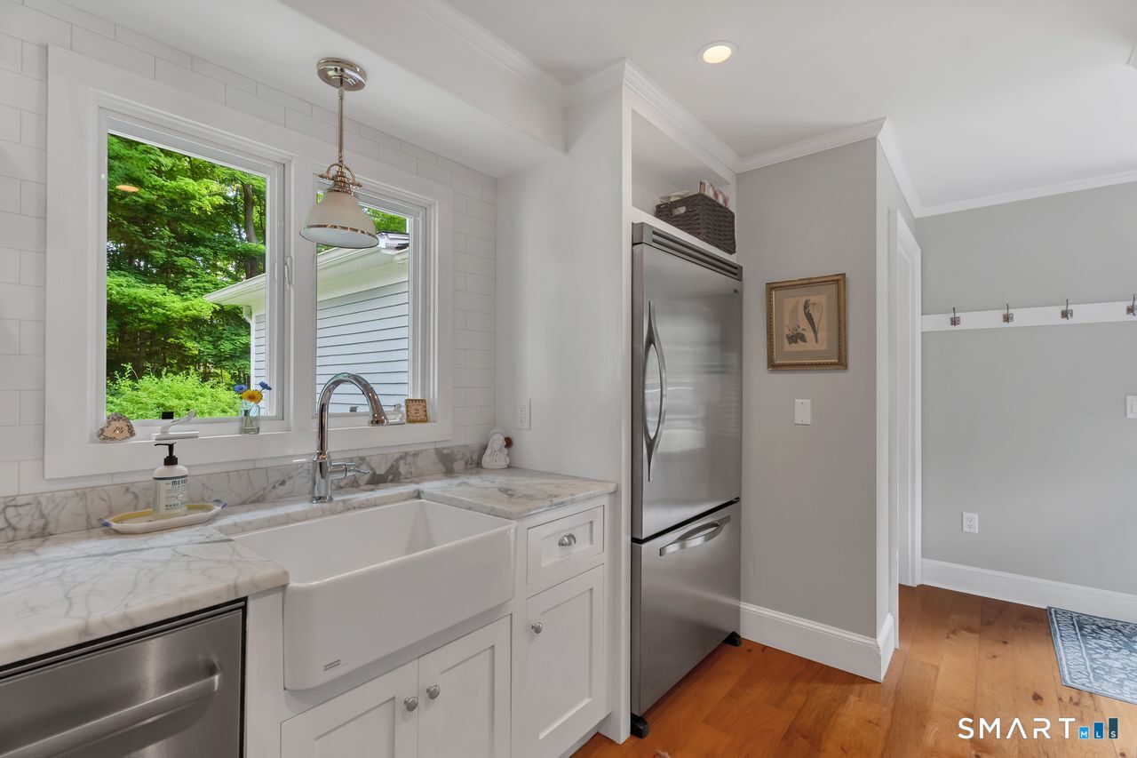 2 Timms Hill Road Haddam, CT 06438 - Photo 10 of 38 Ideal For Entertaining...
