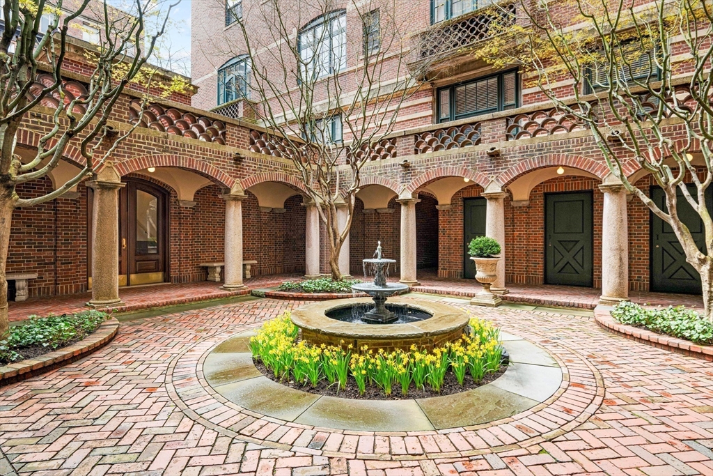101 Chestnut Street, Unit E Boston, MA 02108 - Photo 22 of 24