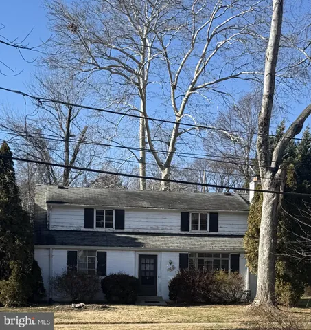 $880,000 | 9302 Bulls Run Parkway, Bethesda, MD 20817