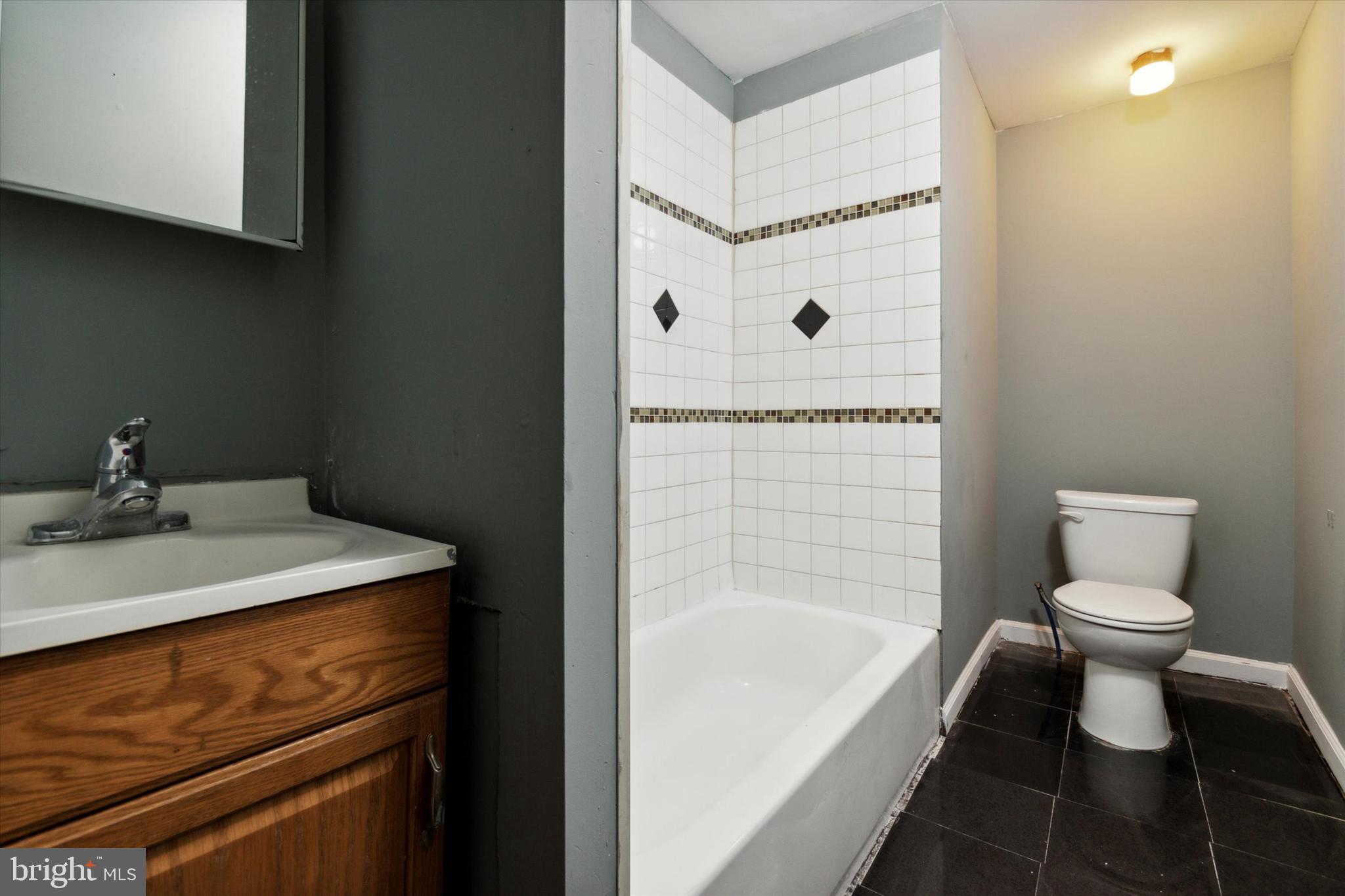 4937 Wayne Avenue Philadelphia, PA 19144 - Photo 10 of 21