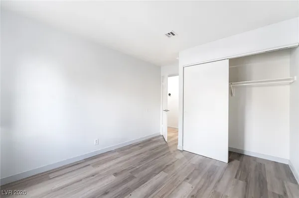 $1,695 | 5004 South Rainbow Boulevard, Unit 106, Las Vegas, NV 89118