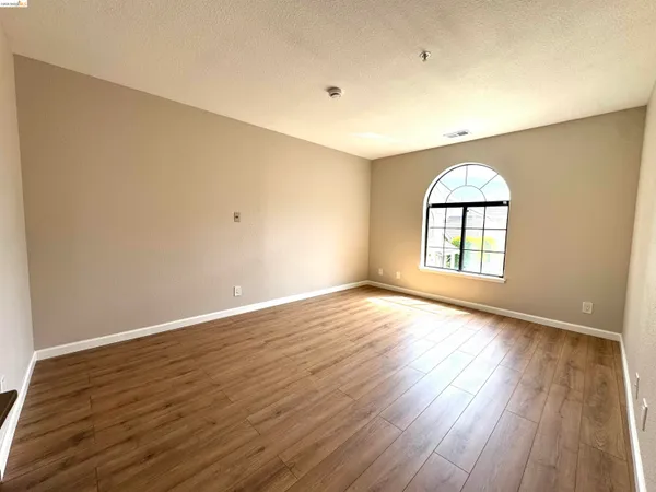 $4,000 | 20647 Maria Court, Castro Valley, CA 94546