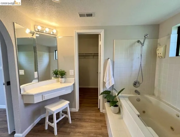 $4,000 | 20647 Maria Court, Castro Valley, CA 94546