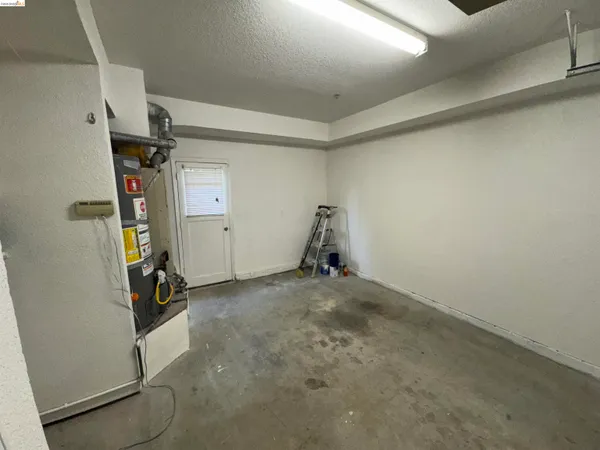 $4,000 | 20647 Maria Court, Castro Valley, CA 94546